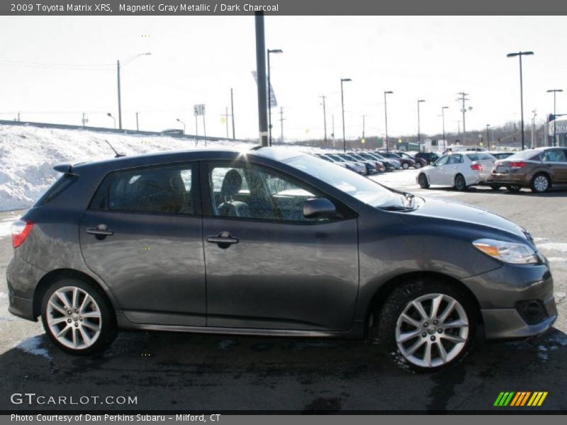 Magnetic Gray Metallic / Dark Charcoal 2009 Toyota Matrix XRS