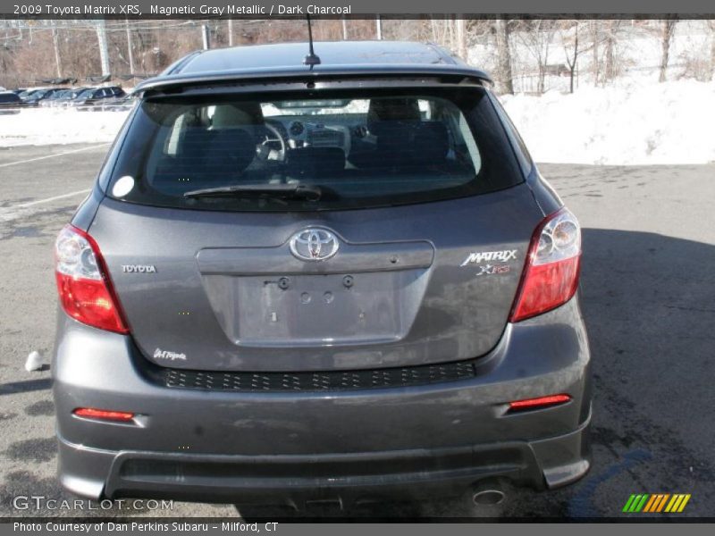 Magnetic Gray Metallic / Dark Charcoal 2009 Toyota Matrix XRS