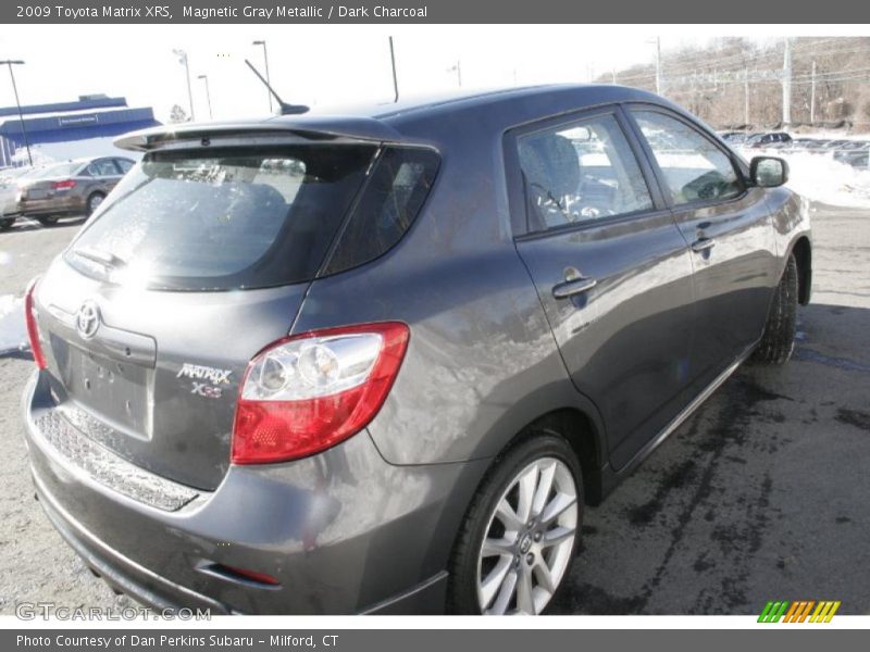 Magnetic Gray Metallic / Dark Charcoal 2009 Toyota Matrix XRS