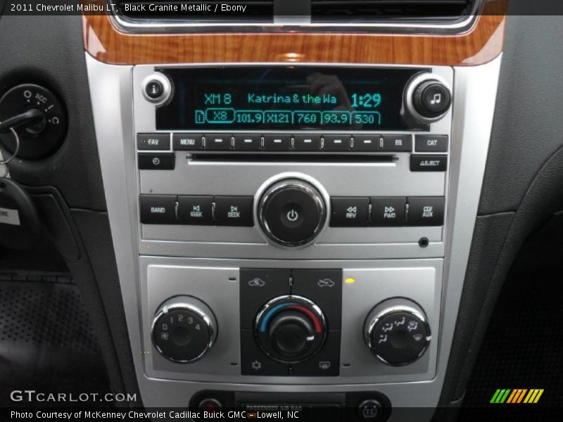 Controls of 2011 Malibu LT