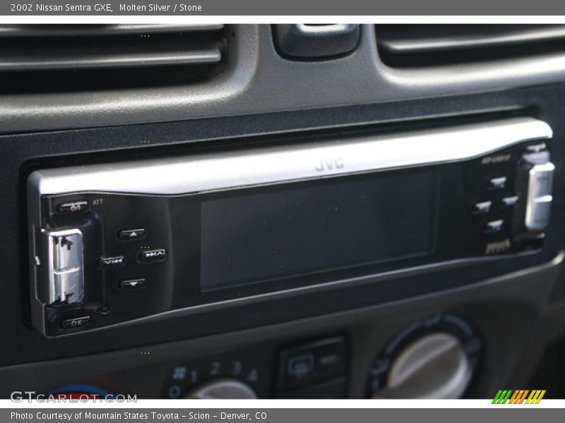 Molten Silver / Stone 2002 Nissan Sentra GXE