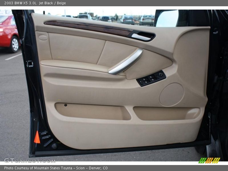 Jet Black / Beige 2003 BMW X5 3.0i