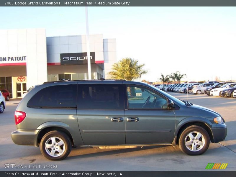 Magnesium Pearl / Medium Slate Gray 2005 Dodge Grand Caravan SXT