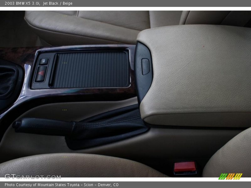 Jet Black / Beige 2003 BMW X5 3.0i