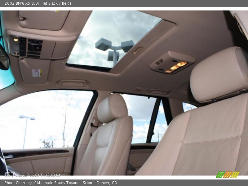 Jet Black / Beige 2003 BMW X5 3.0i