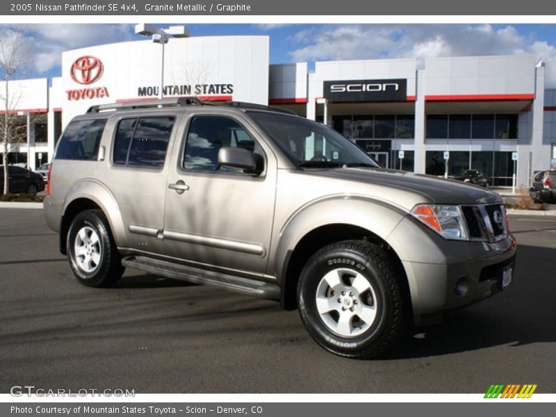 Granite Metallic / Graphite 2005 Nissan Pathfinder SE 4x4