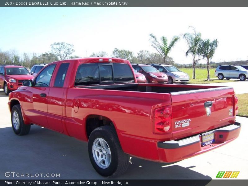 Flame Red / Medium Slate Gray 2007 Dodge Dakota SLT Club Cab