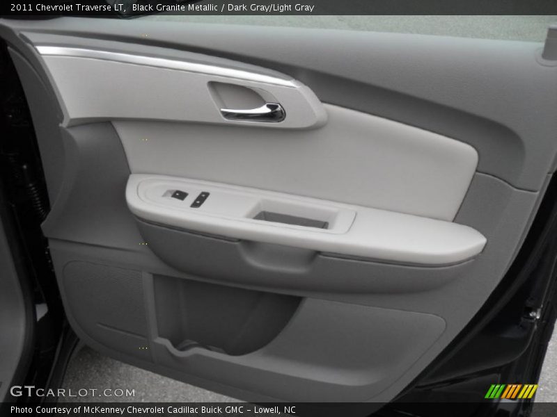 Black Granite Metallic / Dark Gray/Light Gray 2011 Chevrolet Traverse LT