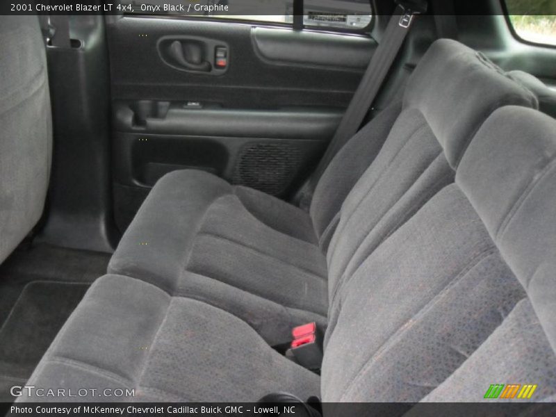 Onyx Black / Graphite 2001 Chevrolet Blazer LT 4x4