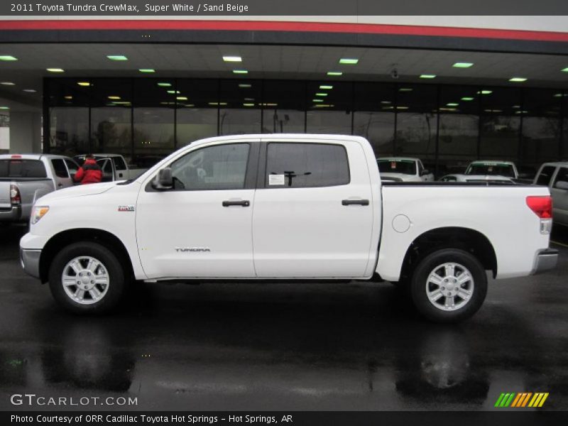 Super White / Sand Beige 2011 Toyota Tundra CrewMax