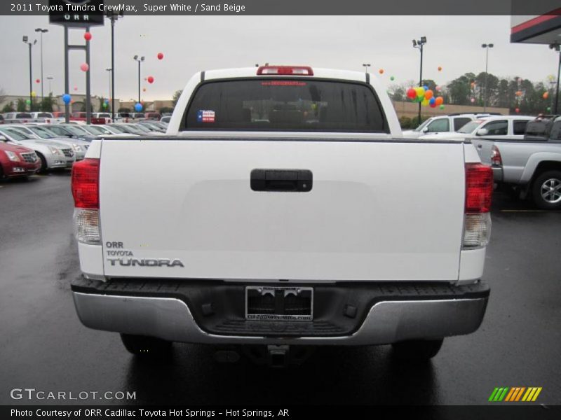 Super White / Sand Beige 2011 Toyota Tundra CrewMax
