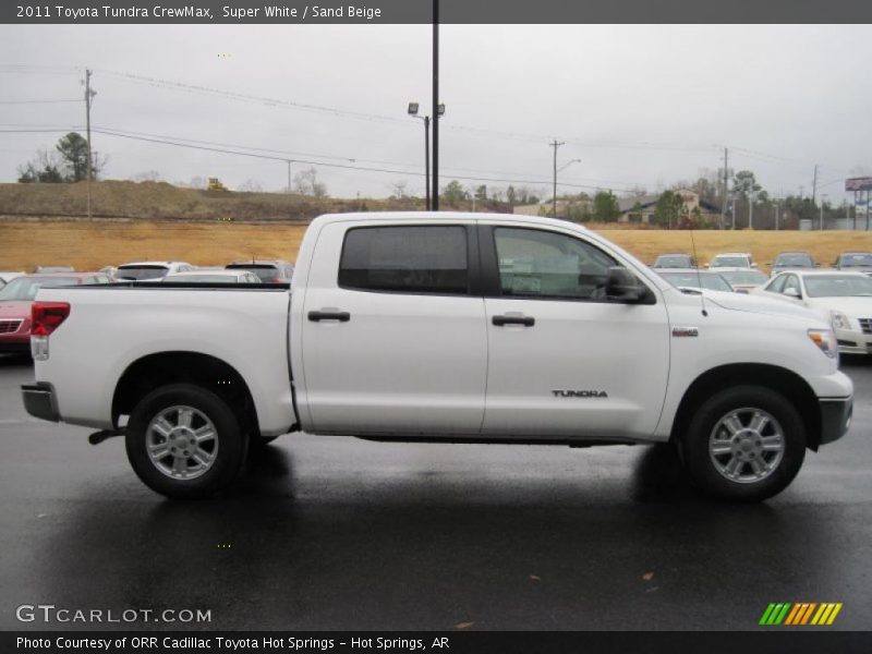 Super White / Sand Beige 2011 Toyota Tundra CrewMax