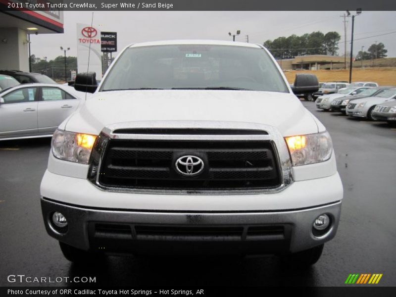 Super White / Sand Beige 2011 Toyota Tundra CrewMax