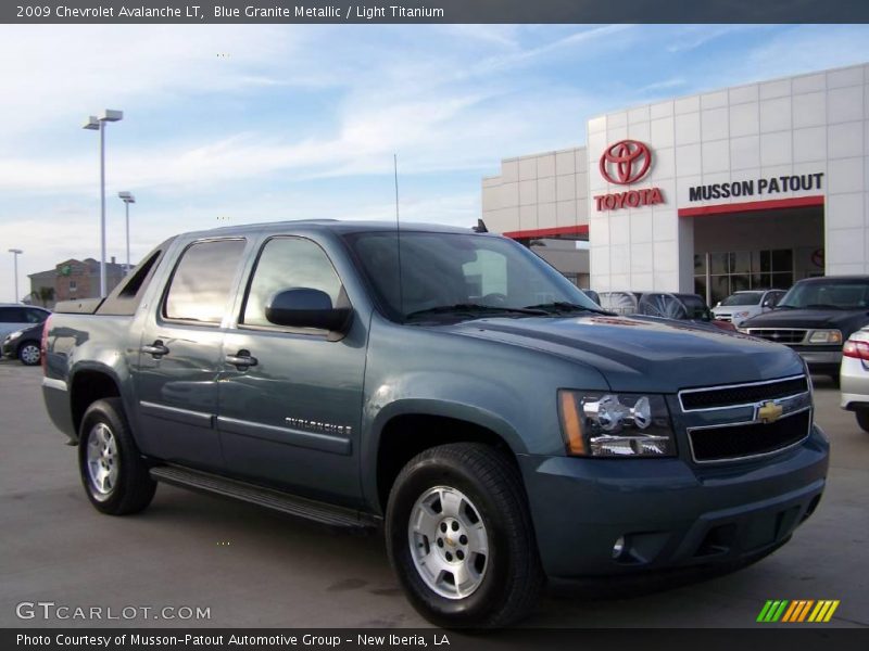Blue Granite Metallic / Light Titanium 2009 Chevrolet Avalanche LT
