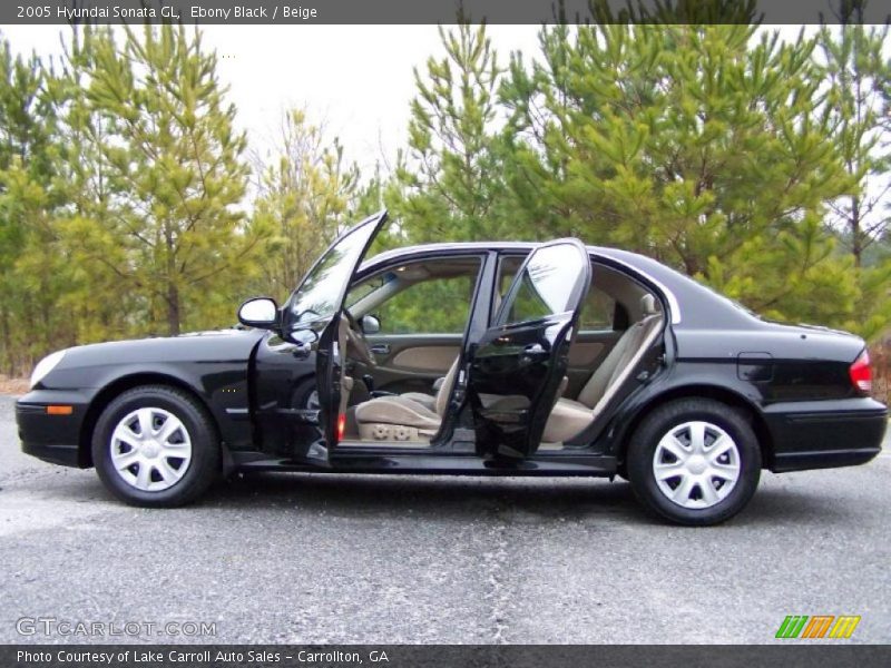 Ebony Black / Beige 2005 Hyundai Sonata GL