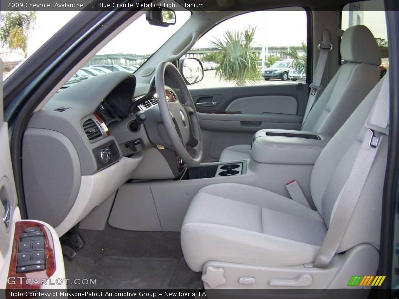 Blue Granite Metallic / Light Titanium 2009 Chevrolet Avalanche LT