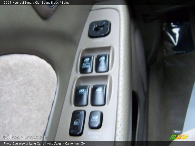 Ebony Black / Beige 2005 Hyundai Sonata GL