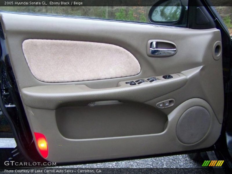 Ebony Black / Beige 2005 Hyundai Sonata GL