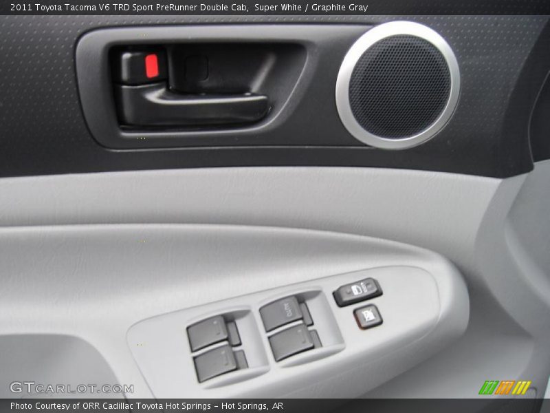 Super White / Graphite Gray 2011 Toyota Tacoma V6 TRD Sport PreRunner Double Cab