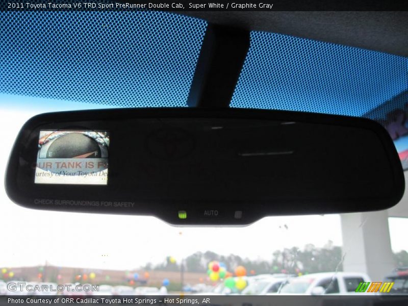Super White / Graphite Gray 2011 Toyota Tacoma V6 TRD Sport PreRunner Double Cab