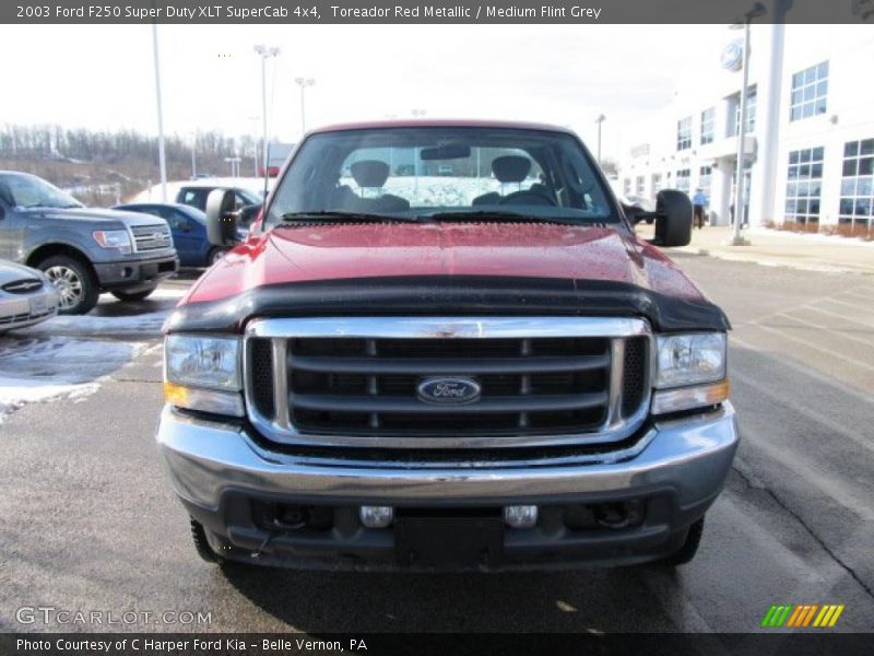 Toreador Red Metallic / Medium Flint Grey 2003 Ford F250 Super Duty XLT SuperCab 4x4