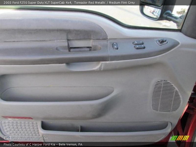 Toreador Red Metallic / Medium Flint Grey 2003 Ford F250 Super Duty XLT SuperCab 4x4