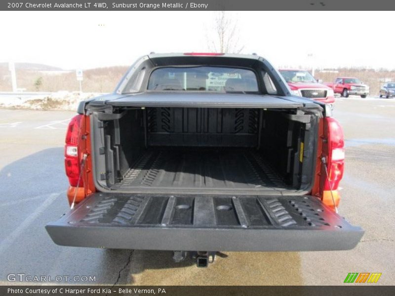 Sunburst Orange Metallic / Ebony 2007 Chevrolet Avalanche LT 4WD