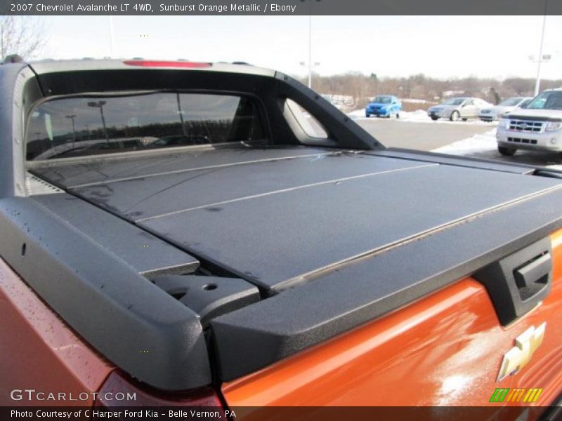 Sunburst Orange Metallic / Ebony 2007 Chevrolet Avalanche LT 4WD