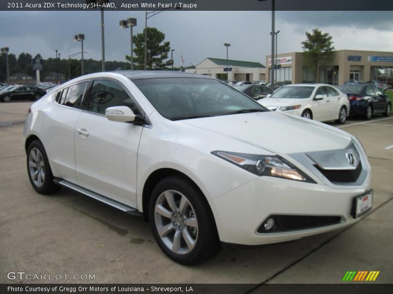 Front 3/4 View of 2011 ZDX Technology SH-AWD