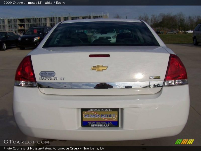 White / Ebony 2009 Chevrolet Impala LT