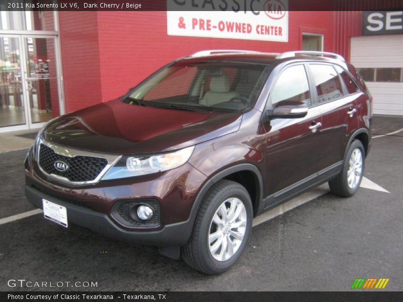 Dark Cherry / Beige 2011 Kia Sorento LX V6