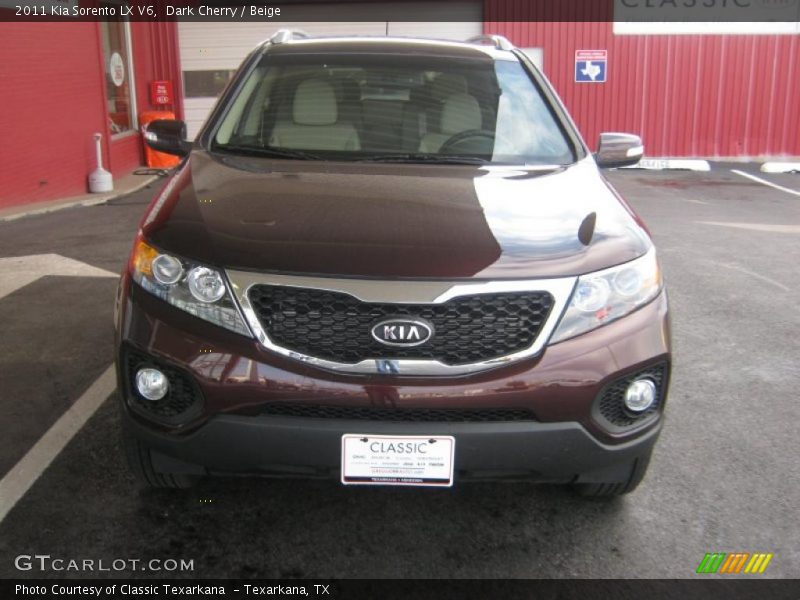 Dark Cherry / Beige 2011 Kia Sorento LX V6