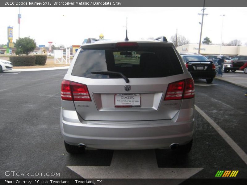 Bright Silver Metallic / Dark Slate Gray 2010 Dodge Journey SXT