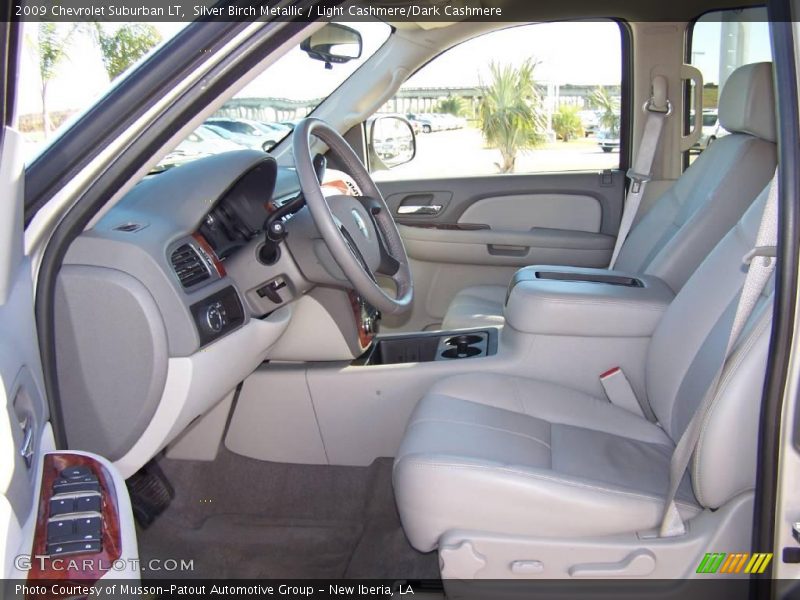 Silver Birch Metallic / Light Cashmere/Dark Cashmere 2009 Chevrolet Suburban LT