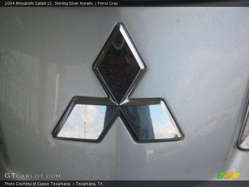 Sterling Silver Metallic / Petrol Gray 2004 Mitsubishi Galant LS
