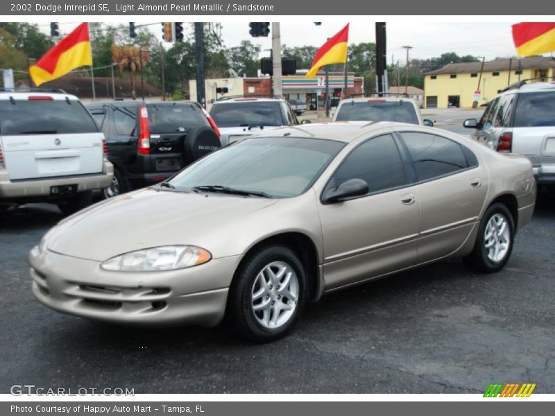Light Almond Pearl Metallic / Sandstone 2002 Dodge Intrepid SE