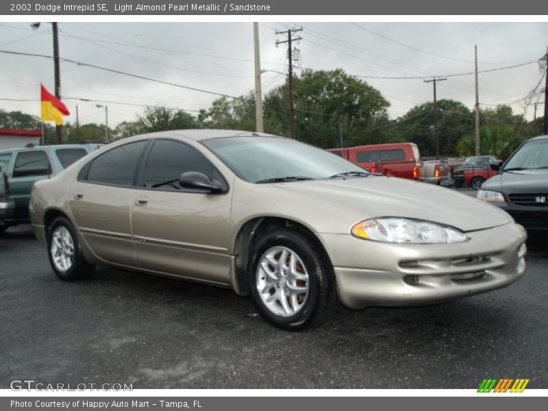 Light Almond Pearl Metallic / Sandstone 2002 Dodge Intrepid SE