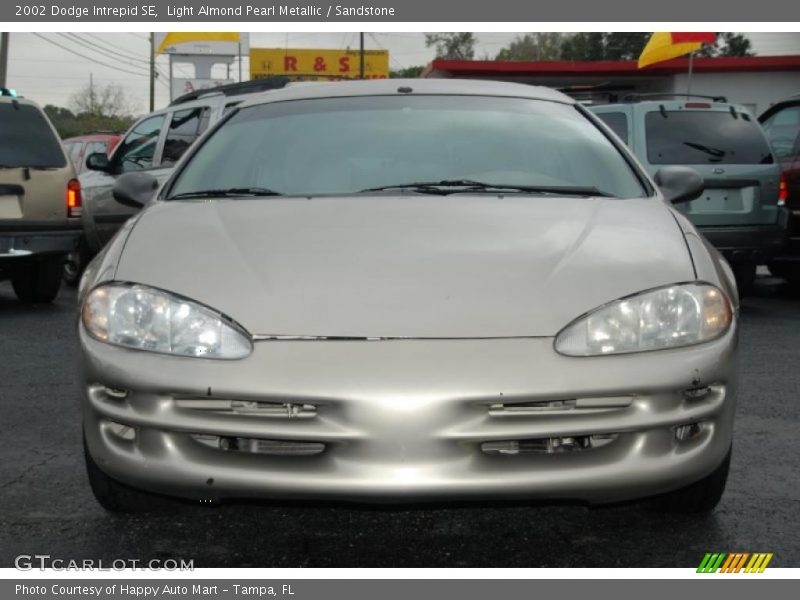 Light Almond Pearl Metallic / Sandstone 2002 Dodge Intrepid SE