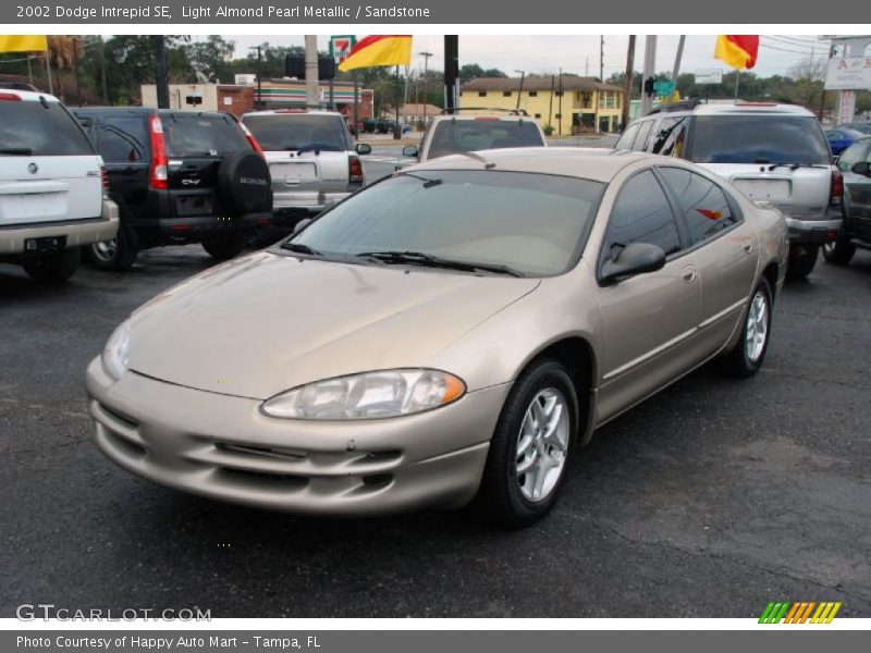 Light Almond Pearl Metallic / Sandstone 2002 Dodge Intrepid SE