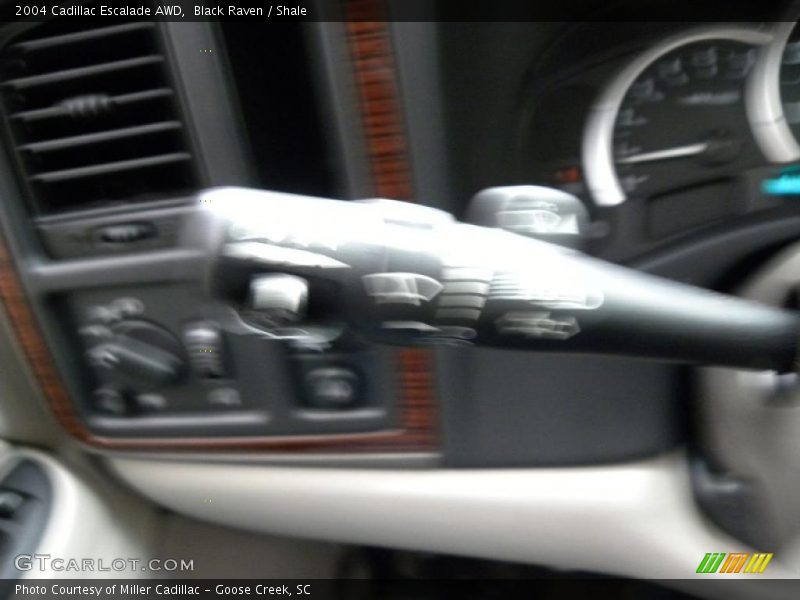 Black Raven / Shale 2004 Cadillac Escalade AWD