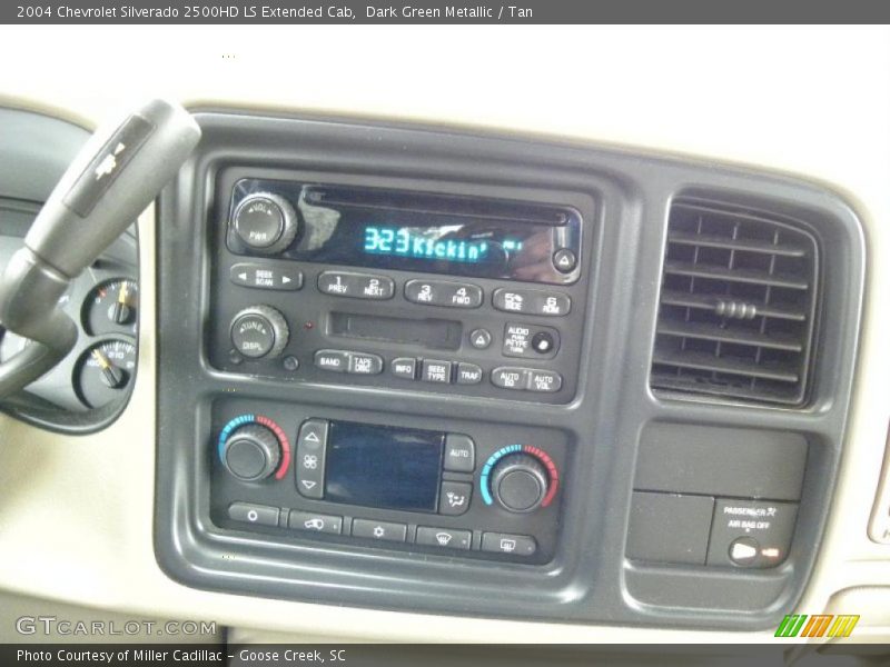 Dark Green Metallic / Tan 2004 Chevrolet Silverado 2500HD LS Extended Cab