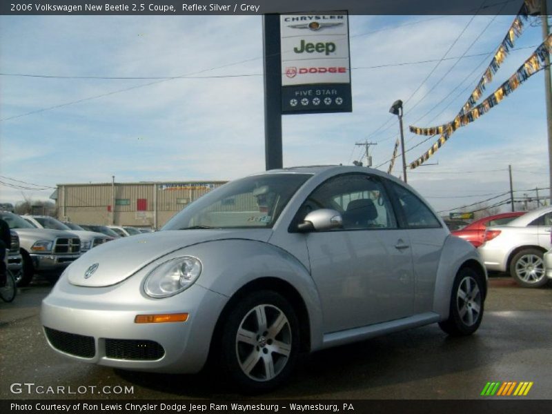Reflex Silver / Grey 2006 Volkswagen New Beetle 2.5 Coupe