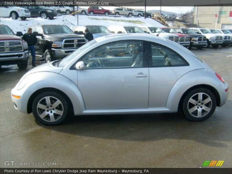 Reflex Silver / Grey 2006 Volkswagen New Beetle 2.5 Coupe