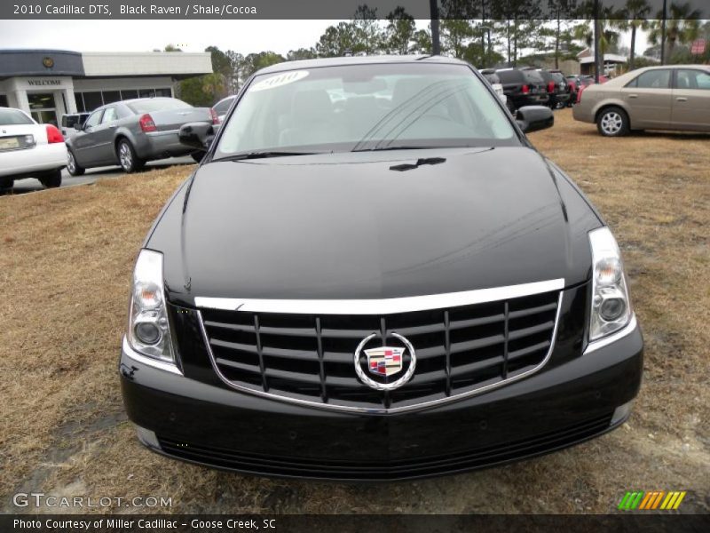 Black Raven / Shale/Cocoa 2010 Cadillac DTS