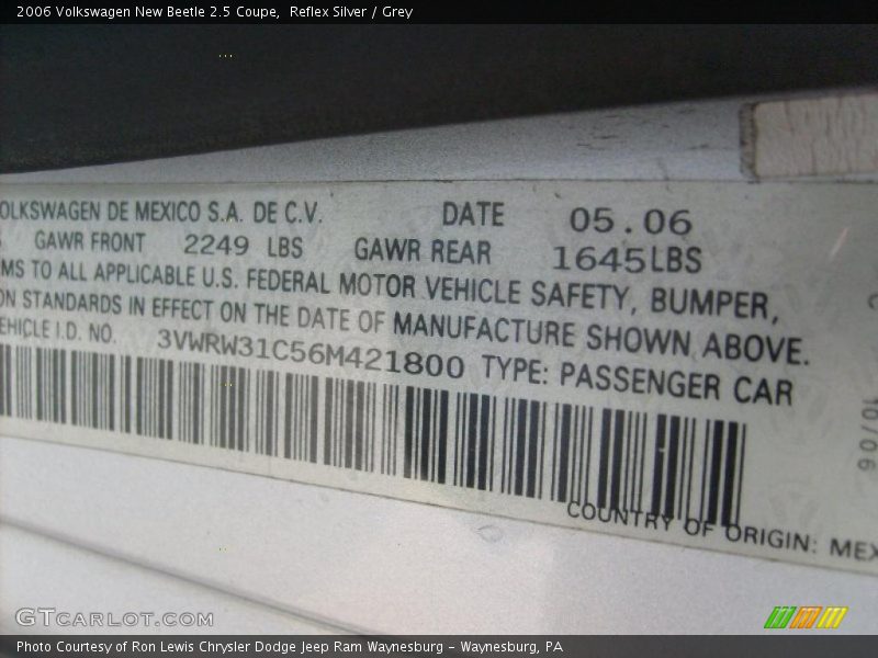 Reflex Silver / Grey 2006 Volkswagen New Beetle 2.5 Coupe