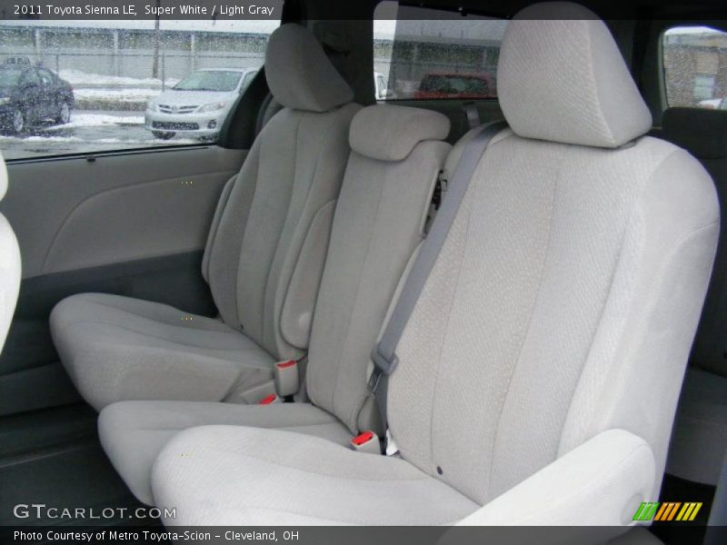Super White / Light Gray 2011 Toyota Sienna LE