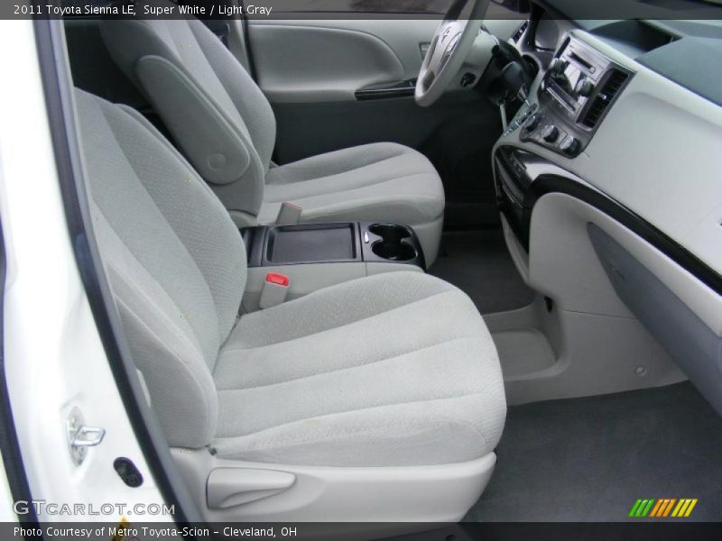 Super White / Light Gray 2011 Toyota Sienna LE