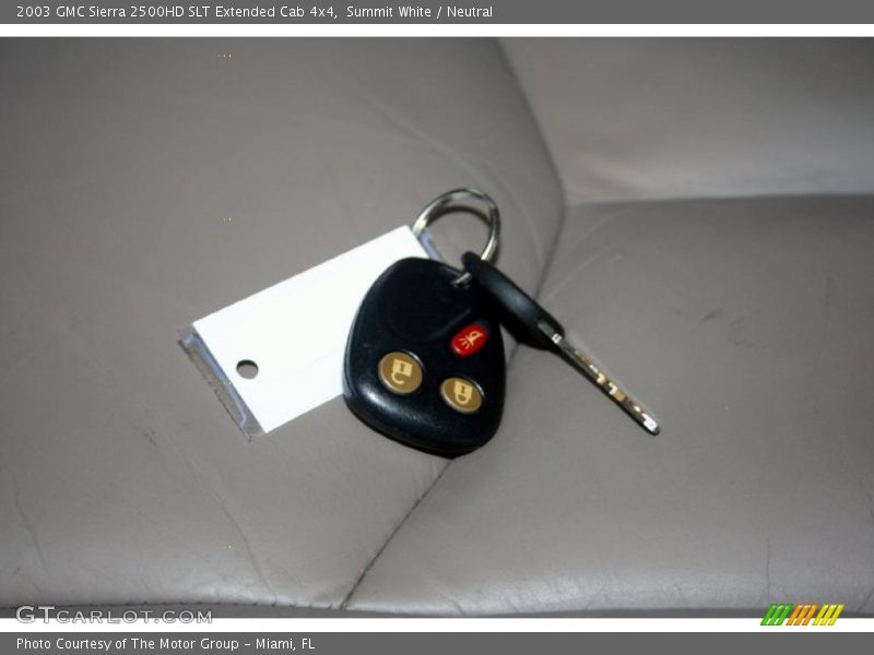 Summit White / Neutral 2003 GMC Sierra 2500HD SLT Extended Cab 4x4