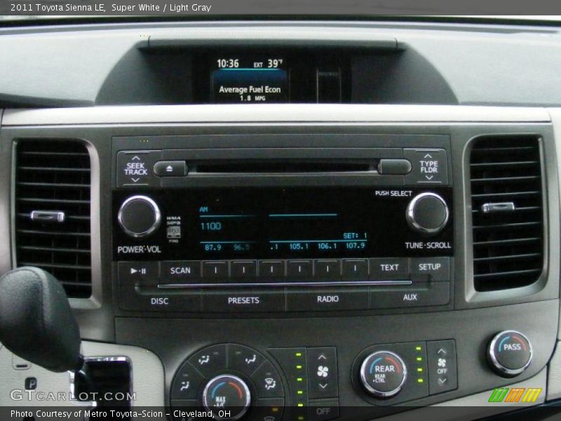 Super White / Light Gray 2011 Toyota Sienna LE