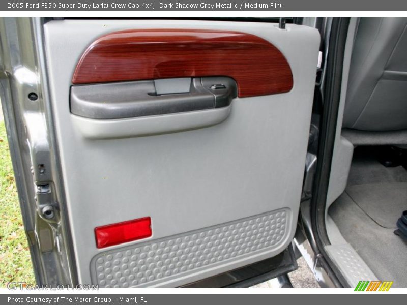Dark Shadow Grey Metallic / Medium Flint 2005 Ford F350 Super Duty Lariat Crew Cab 4x4